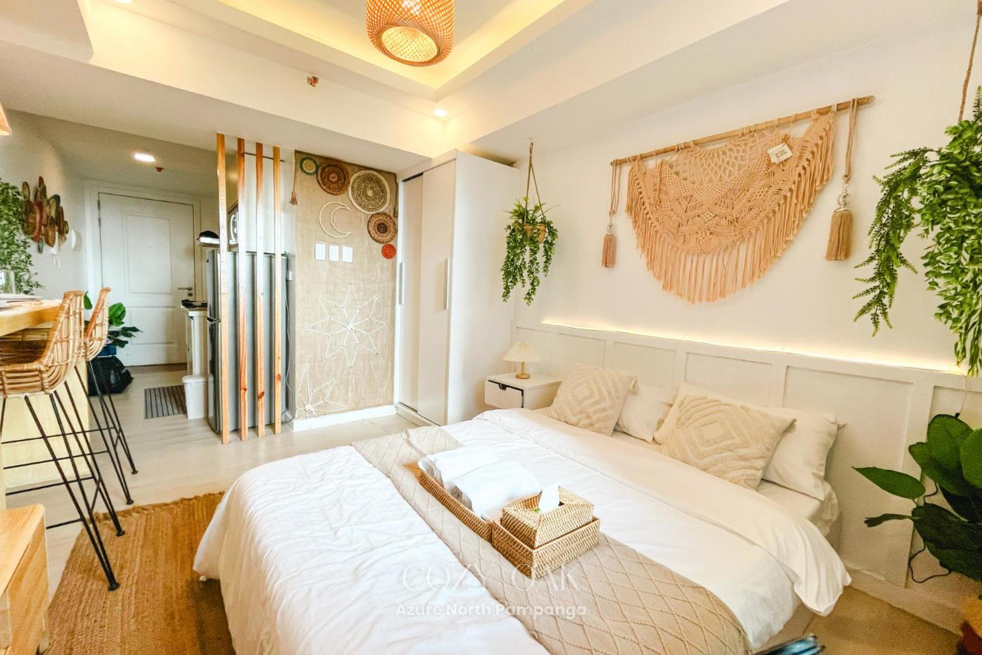 Cozy Oak - Spacious Boho-inspired Unit With Huge Balcony